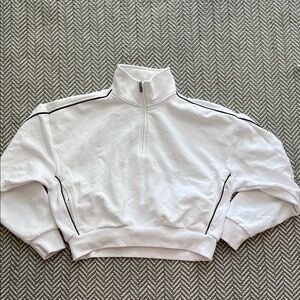 Athleta Women’s White Zip-Up Sweater